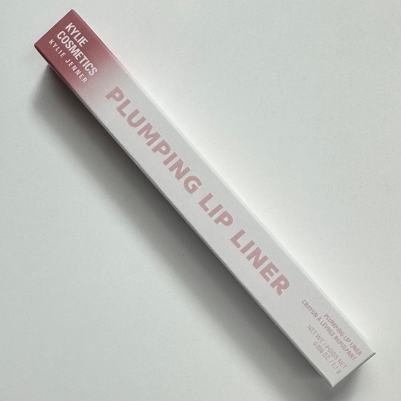 Kylie Cosmetics plumping Lip Liner in “Rose” - Picture 1 of 3